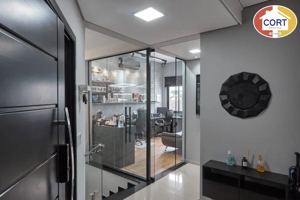 Foto 3 de Casa com 3 quartos à venda, 350m2 em Aruja - SP