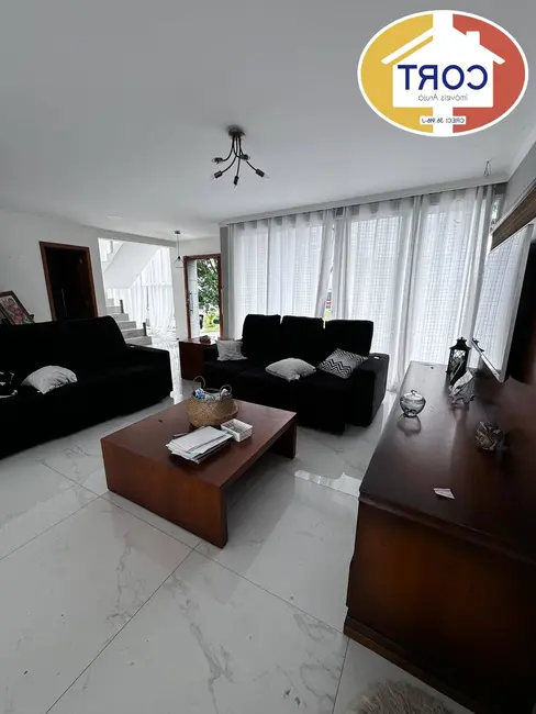 Casa de Condomínio com 1 quarto para alugar, 340m2 em Aruja - SP - imagem 7 Foto 7 de Casa de Condomínio com 1 quarto para alugar, 340m2 em Aruja - SP