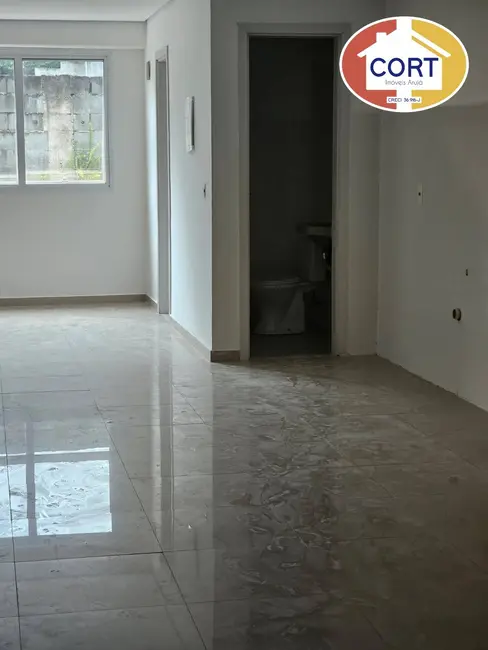 Foto 2 de Sala Comercial para alugar, 60m2 em Jardim das Cerejeiras, Aruja - SP