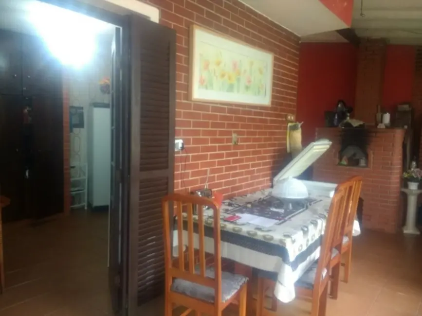 Foto 7 de Chácara com 6 quartos à venda, 197m2 em Santa Isabel - SP