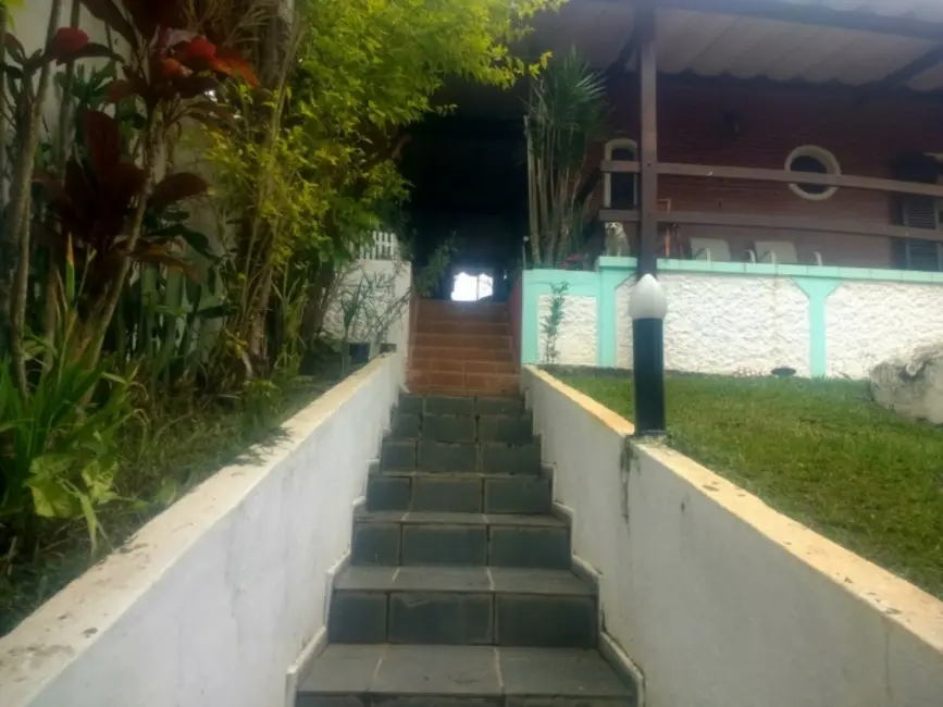 Foto 8 de Chácara com 6 quartos à venda, 197m2 em Santa Isabel - SP