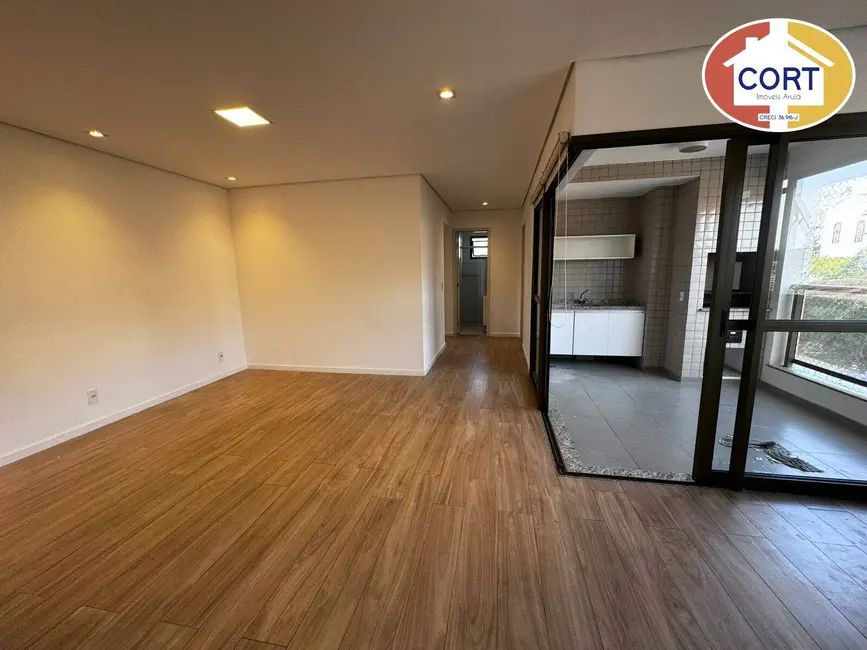 Foto 1 de Apartamento com 3 quartos à venda, 99m2 em Chácara São José, Aruja - SP