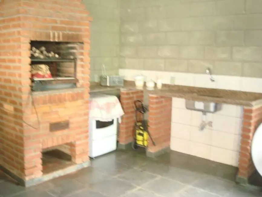 Foto 9 de Casa com 3 quartos à venda, 300m2 em Jordanópolis, Aruja - SP