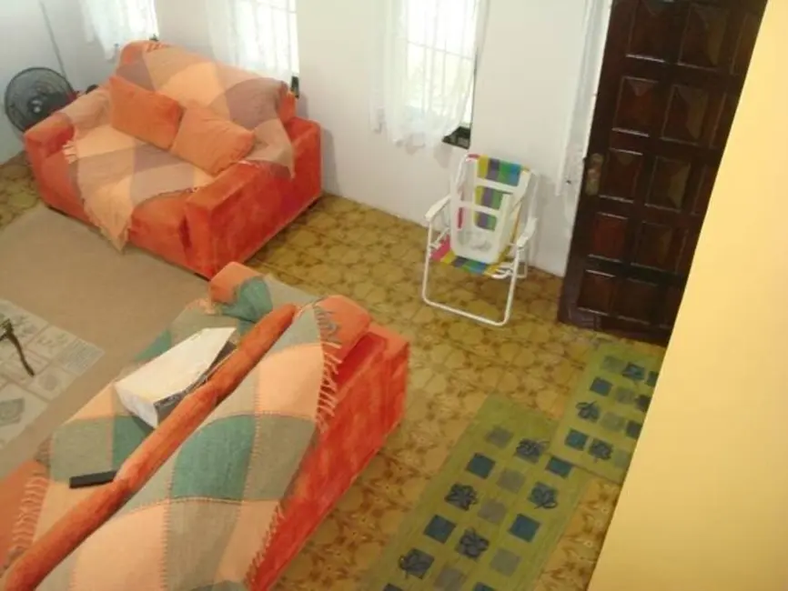 Foto 4 de Casa com 3 quartos à venda, 300m2 em Jordanópolis, Aruja - SP