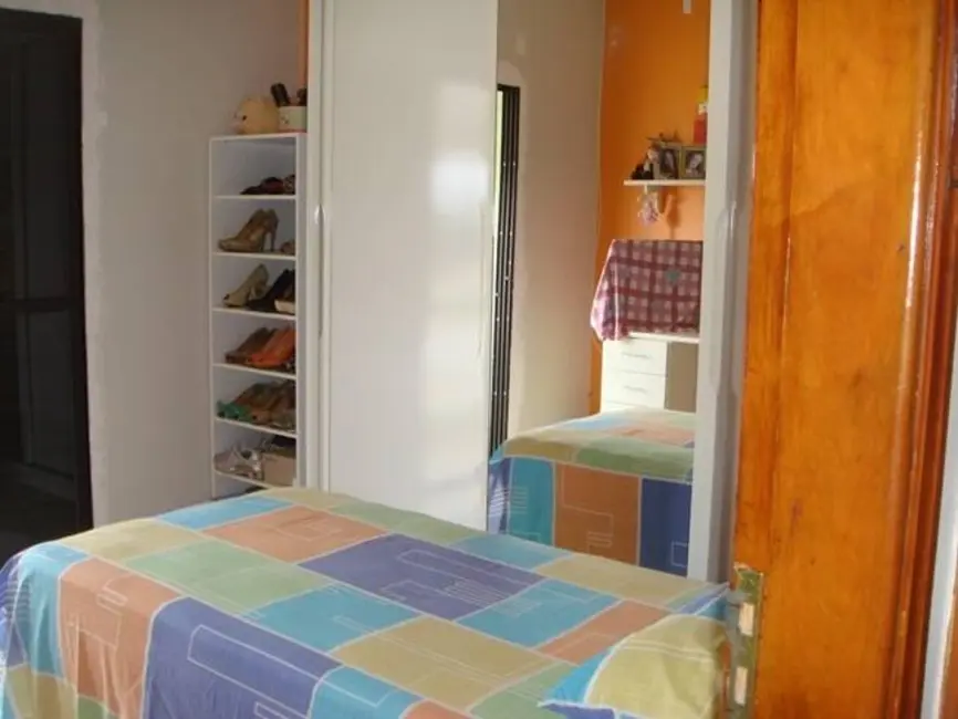 Foto 7 de Casa com 3 quartos à venda, 300m2 em Jordanópolis, Aruja - SP