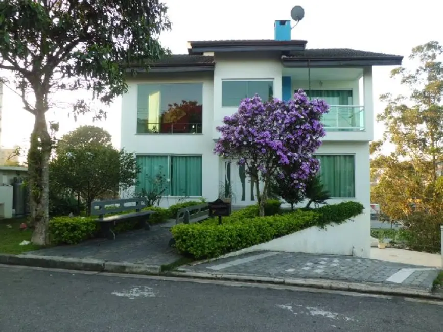 Foto 1 de Casa de Condomínio com 4 quartos à venda, 500m2 em Aruja - SP