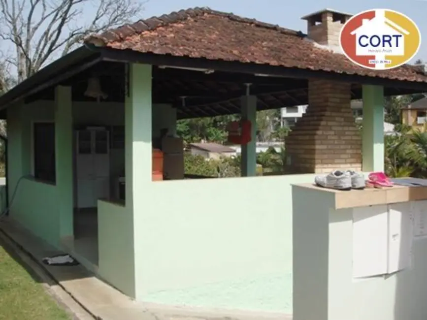 Foto 9 de Casa de Condomínio com 3 quartos à venda, 2620m2 em Caputera, Aruja - SP