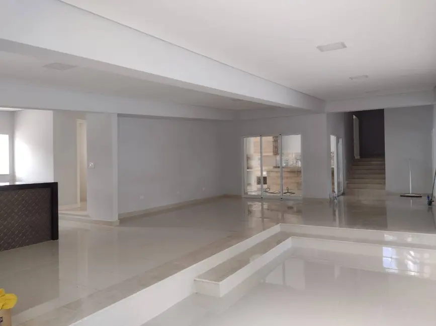 Foto 7 de Casa de Condomínio com 4 quartos à venda, 2200m2 em Caputera, Aruja - SP