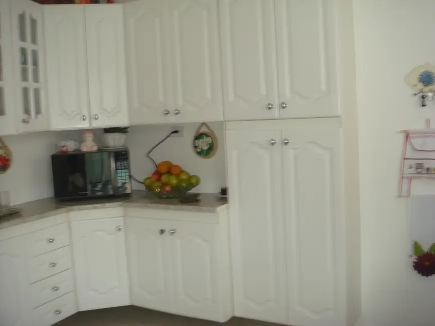 Foto 6 de Casa com 2 quartos à venda, 262m2 em Arujamérica, Aruja - SP