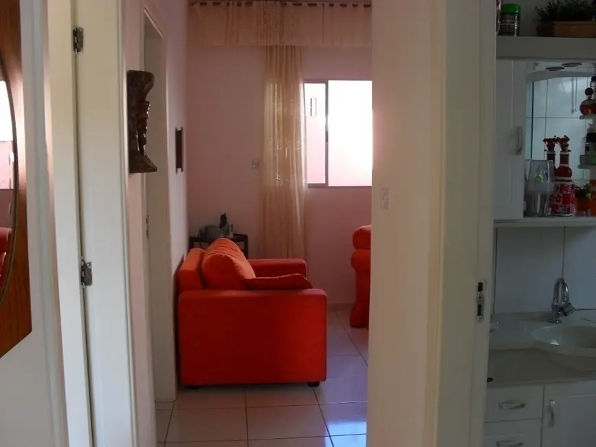 Foto 4 de Casa com 2 quartos à venda, 262m2 em Arujamérica, Aruja - SP