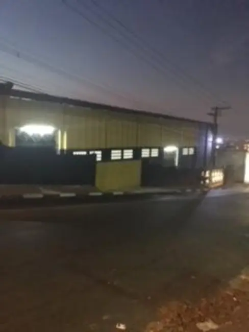 Foto 3 de Armazém / Galpão à venda, 2305m2 em Vila Virgínia, Itaquaquecetuba - SP