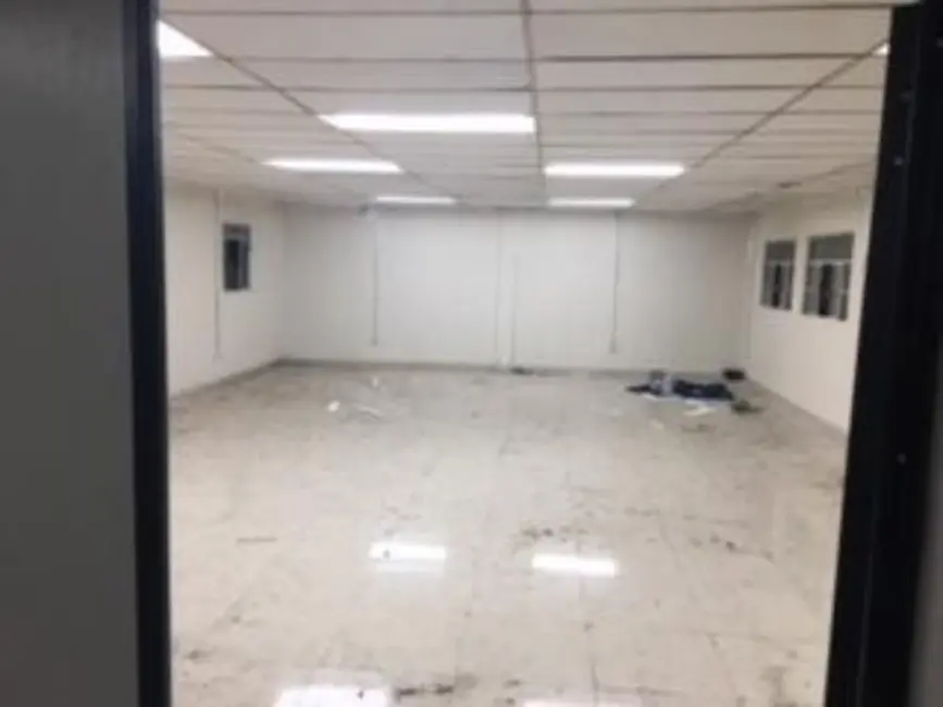 Foto 9 de Armazém / Galpão à venda, 2305m2 em Vila Virgínia, Itaquaquecetuba - SP