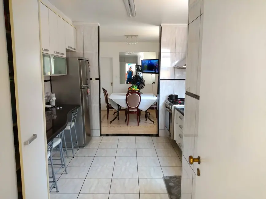 Foto 3 de Casa de Condomínio com 3 quartos à venda, 325m2 em Arujá Country Club, Aruja - SP