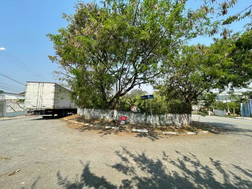 Foto 2 de Terreno / Lote à venda, 440m2 em Jordanópolis, Aruja - SP