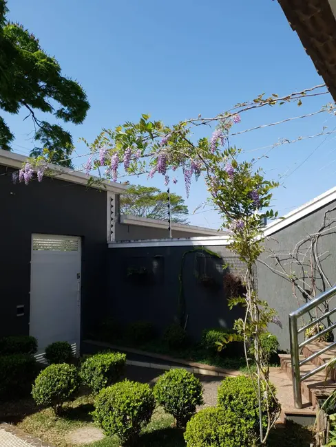 Foto 4 de Casa com 4 quartos à venda, 250m2 em Jardim Rincão, Aruja - SP