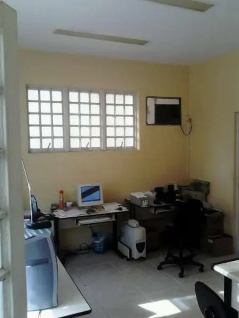 Foto 4 de Sala Comercial à venda, 600m2 em Vila Nova Bonsucesso, Guarulhos - SP