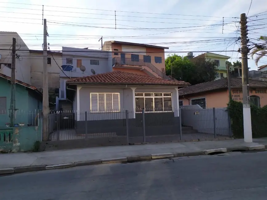 Foto 2 de Casa com 2 quartos à venda, 233m2 em Centro, Santa Isabel - SP