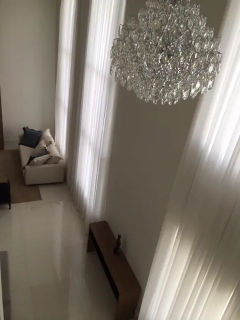 Foto 8 de Casa de Condomínio com 3 quartos à venda, 700m2 em Mogi Das Cruzes - SP