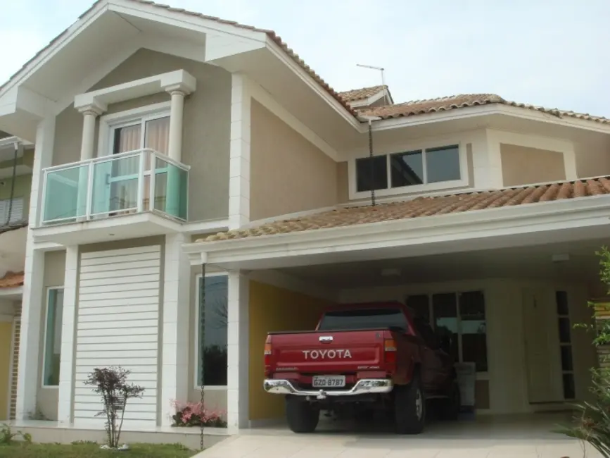 Foto 2 de Casa de Condomínio com 3 quartos à venda, 300m2 em Jardim das Cerejeiras, Aruja - SP