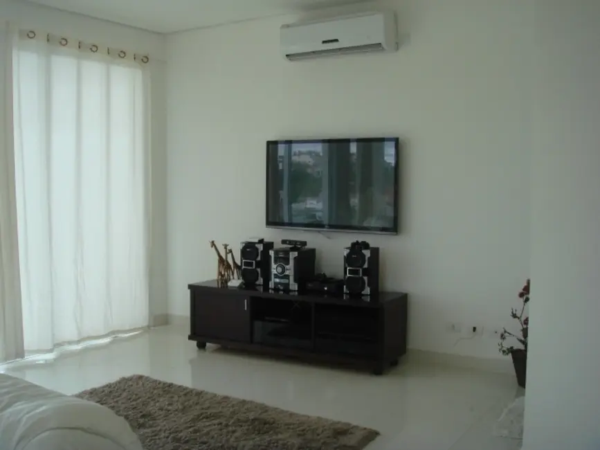 Foto 7 de Casa de Condomínio com 3 quartos à venda, 1159m2 em Jardim Imperial Hills III, Aruja - SP