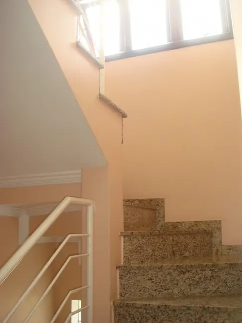 Foto 9 de Casa de Condomínio com 3 quartos à venda, 250m2 em Arujázinho IV, Aruja - SP