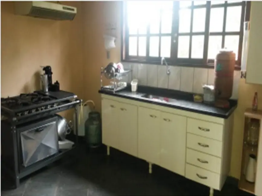 Foto 8 de Chácara com 4 quartos à venda e para alugar, 8288m2 em Chácara Bananal, Aruja - SP