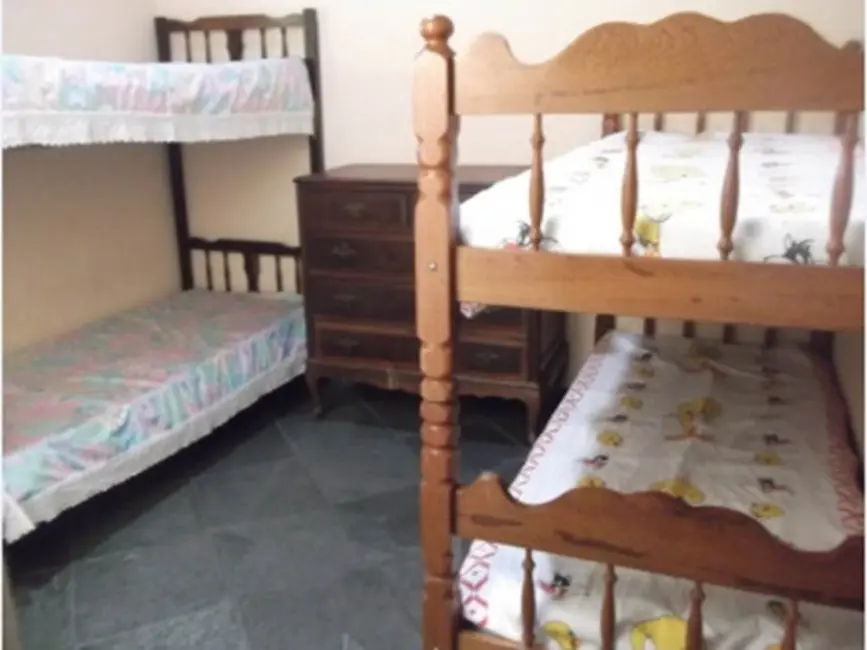 Foto 4 de Chácara com 4 quartos à venda e para alugar, 8288m2 em Chácara Bananal, Aruja - SP