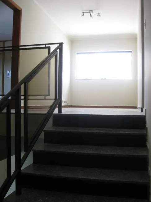 Casa de Condomínio com 4 quartos para alugar, 750m2 em Arujázinho IV, Aruja - SP - imagem 7 Foto 7 de Casa de Condomínio com 4 quartos para alugar, 750m2 em Arujázinho IV, Aruja - SP