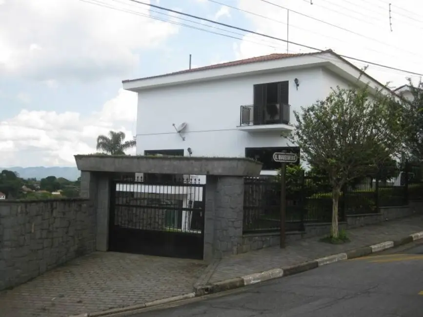 Foto 1 de Casa de Condomínio com 4 quartos para alugar, 750m2 em Arujázinho IV, Aruja - SP