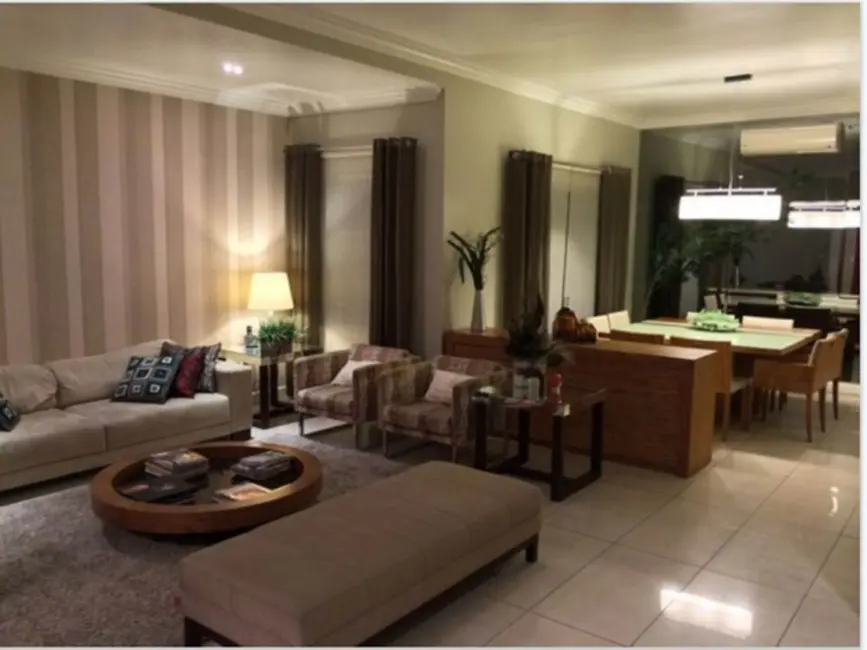 Foto 3 de Casa de Condomínio com 3 quartos à venda, 375m2 em Arujázinho IV, Aruja - SP