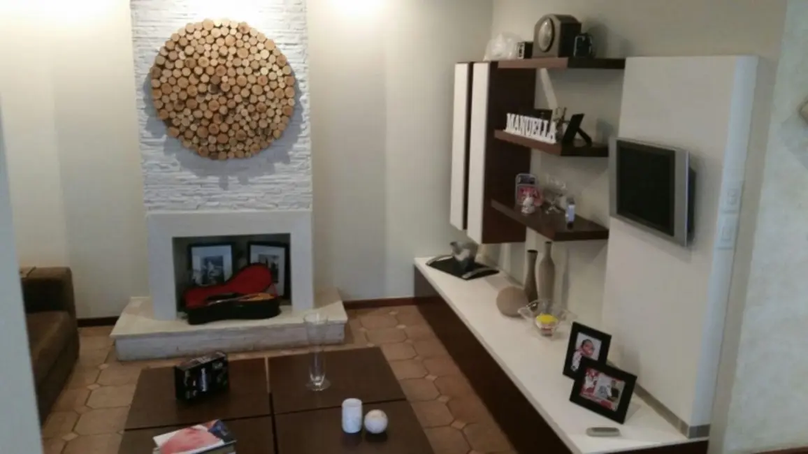 Foto 3 de Casa de Condomínio com 3 quartos à venda, 1200m2 em Novo Horizonte Hills I e II, Aruja - SP