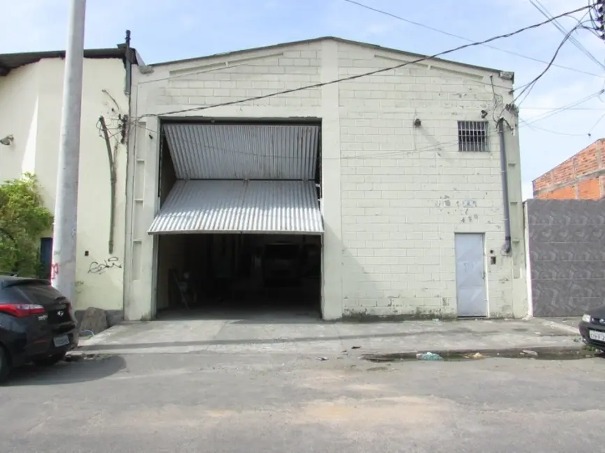 Foto 1 de Armazém / Galpão à venda, 400m2 em Vila São Carlos, Itaquaquecetuba - SP