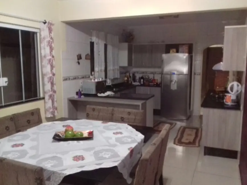 Foto 1 de Casa com 3 quartos à venda, 125m2 em Itaquaquecetuba - SP