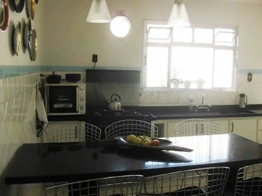 Foto 7 de Sala Comercial com 3 quartos para alugar, 400m2 em Nossa Senhora do Carmo, Aruja - SP