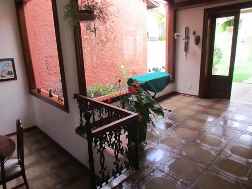 Foto 6 de Casa de Condomínio com 3 quartos à venda, 1157m2 em Jardim Planalto, Aruja - SP