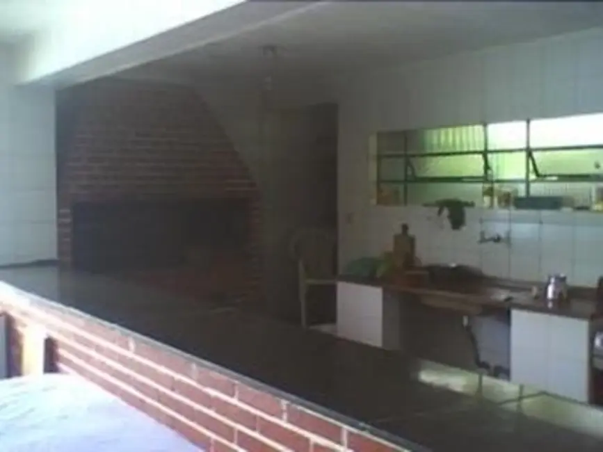 Foto 4 de Chácara com 3 quartos à venda, 6000m2 em Jardim Arujá, Aruja - SP