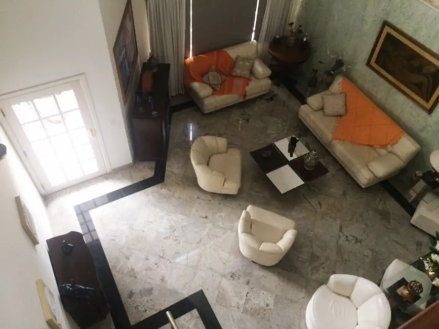 Casa de Condomínio com 5 quartos à venda, 876m2 em Aruja - SP - imagem 9 Foto 9 de Casa de Condomínio com 5 quartos à venda, 876m2 em Aruja - SP