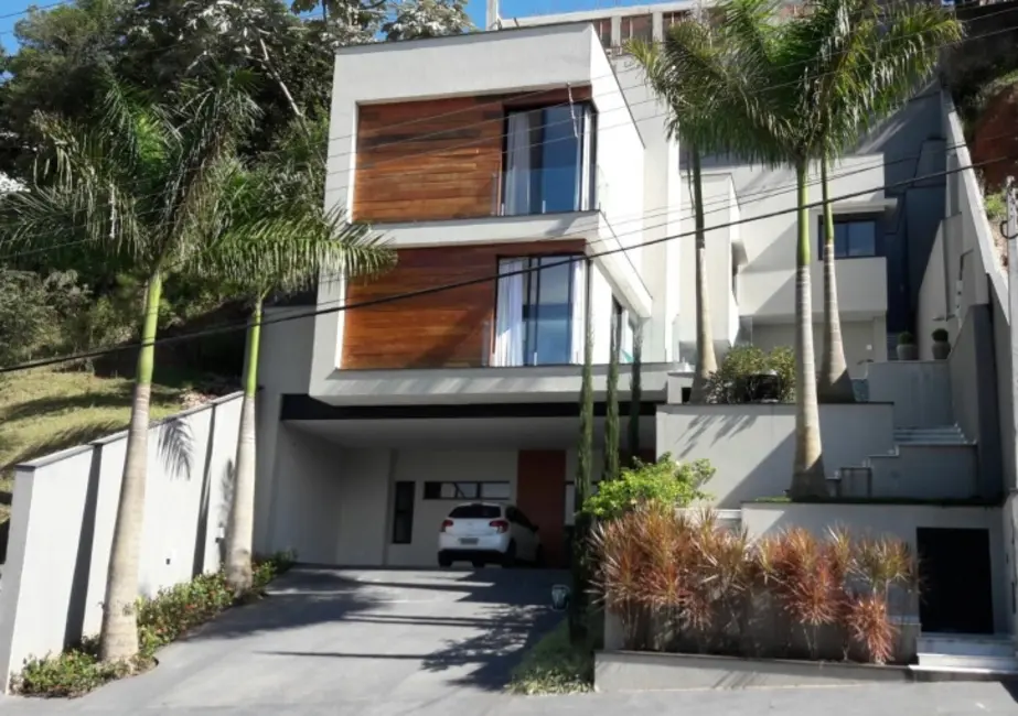 Foto 1 de Casa de Condomínio com 4 quartos à venda, 530m2 em Aruja - SP