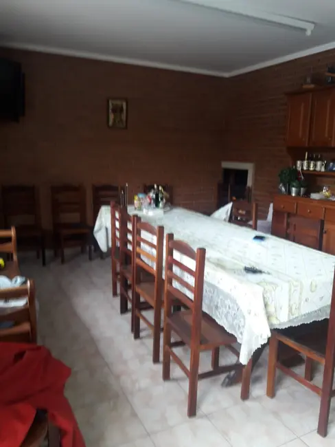 Foto 12 de Casa à venda, 300m2 em Jordanópolis, Aruja - SP
