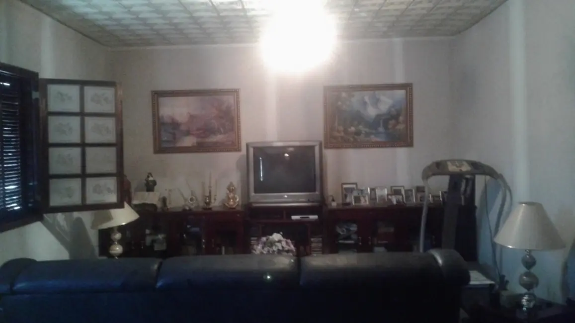 Foto 13 de Casa à venda, 300m2 em Jordanópolis, Aruja - SP