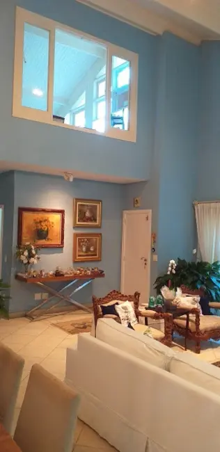 Foto 7 de Casa de Condomínio com 3 quartos à venda e para alugar, 1000m2 em Aruja - SP