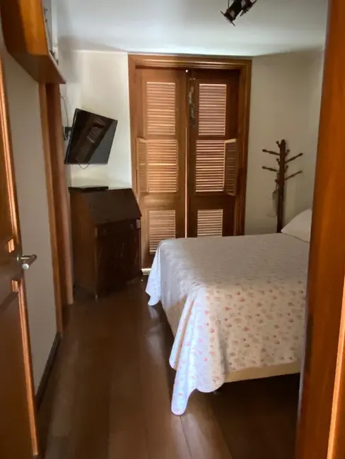 Foto 9 de Casa de Condomínio com 6 quartos à venda, 382m2 em Arujázinho I, II e III, Aruja - SP