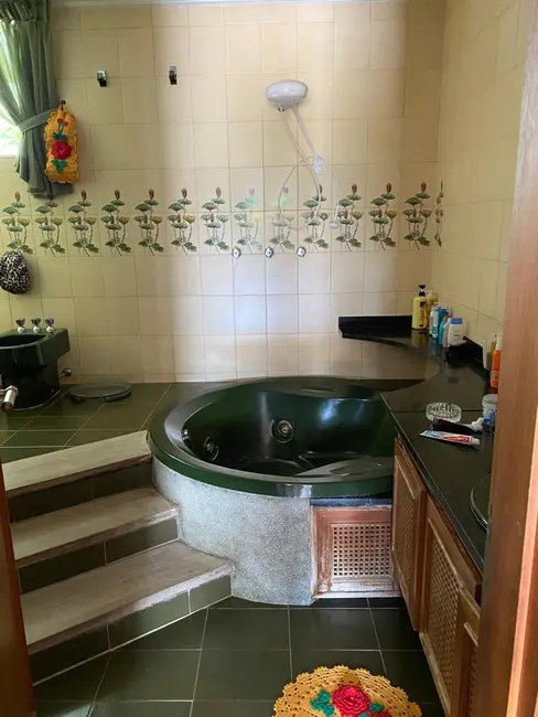 Foto 6 de Casa de Condomínio com 6 quartos à venda, 382m2 em Arujázinho I, II e III, Aruja - SP