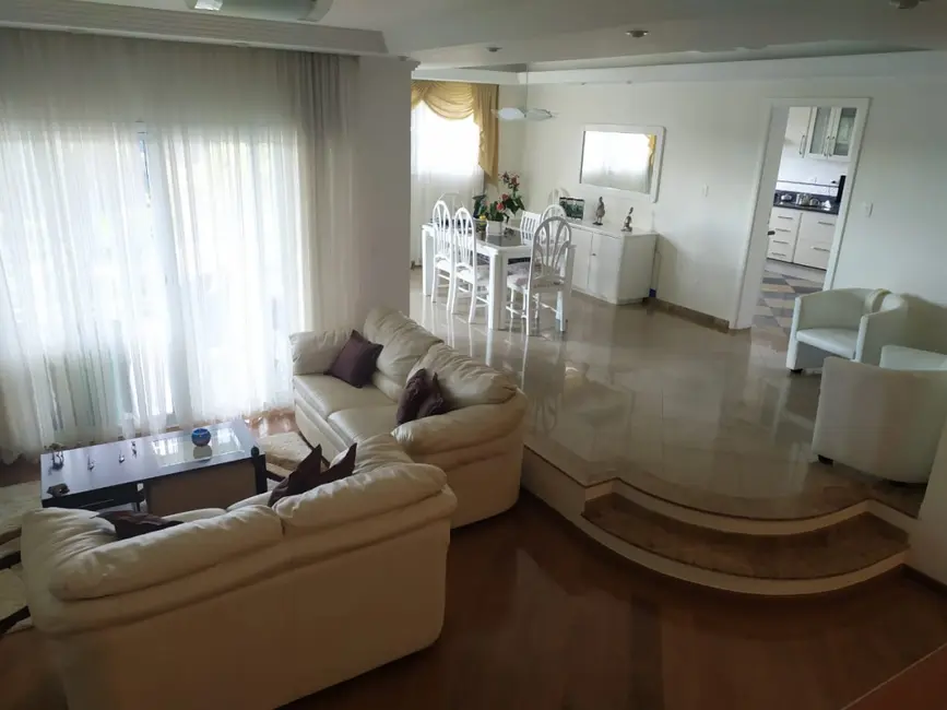 Foto 8 de Casa de Condomínio com 4 quartos à venda, 1610m2 em Jardim Planalto, Aruja - SP