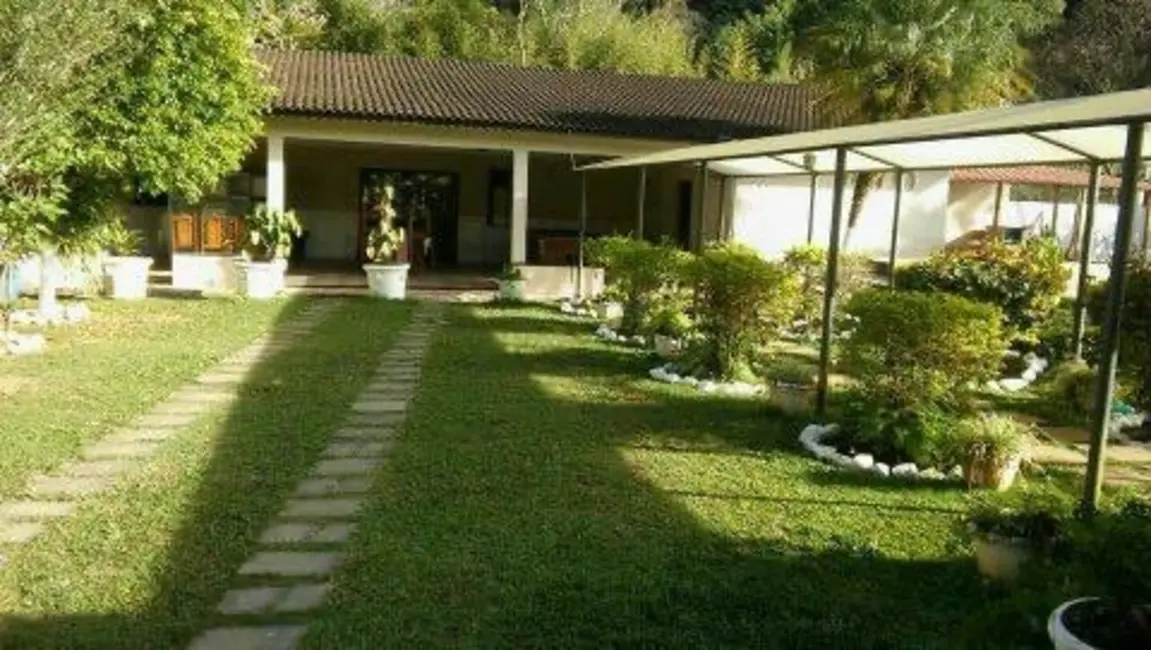 Foto 4 de Chácara com 9 quartos à venda, 2360m2 em Santa Isabel - SP