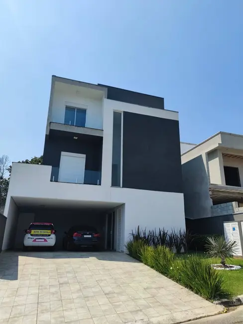 Foto 1 de Casa de Condomínio com 3 quartos à venda, 432m2 em Caputera, Aruja - SP