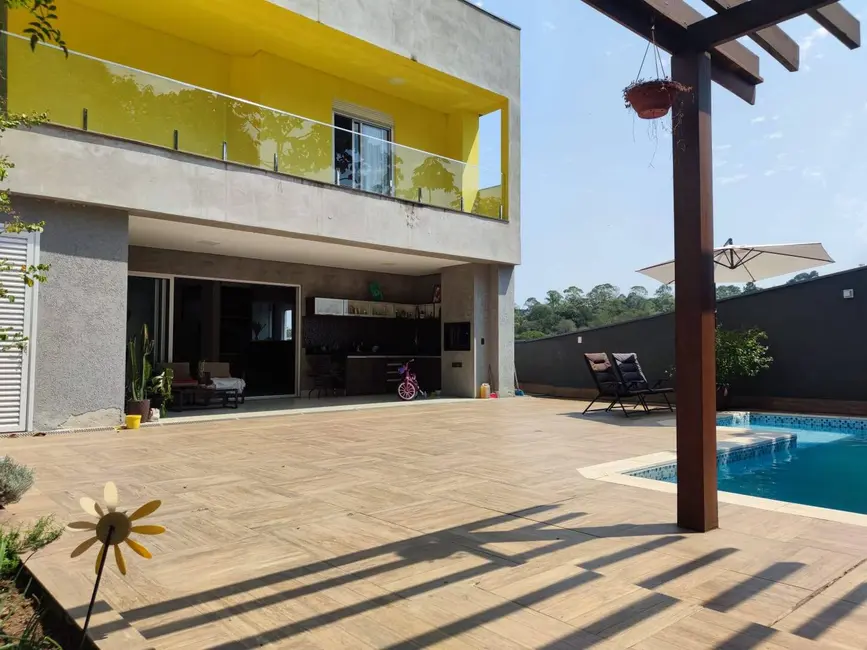 Foto 4 de Casa de Condomínio com 3 quartos à venda, 432m2 em Caputera, Aruja - SP