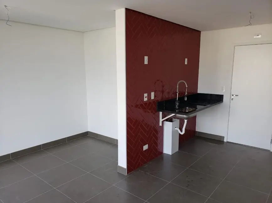 Apartamento com 1 quarto à venda, 33m2 em Centro, Aruja - SP - imagem 4 Foto 4 de Apartamento com 1 quarto à venda, 33m2 em Centro, Aruja - SP