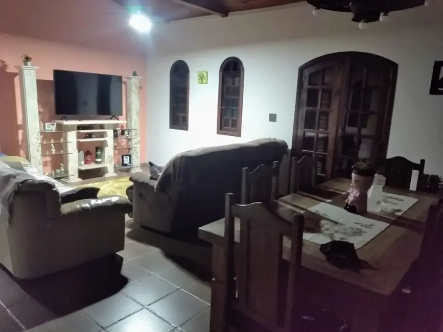 Foto 5 de Chácara com 4 quartos à venda, 4000m2 em Santa Isabel - SP