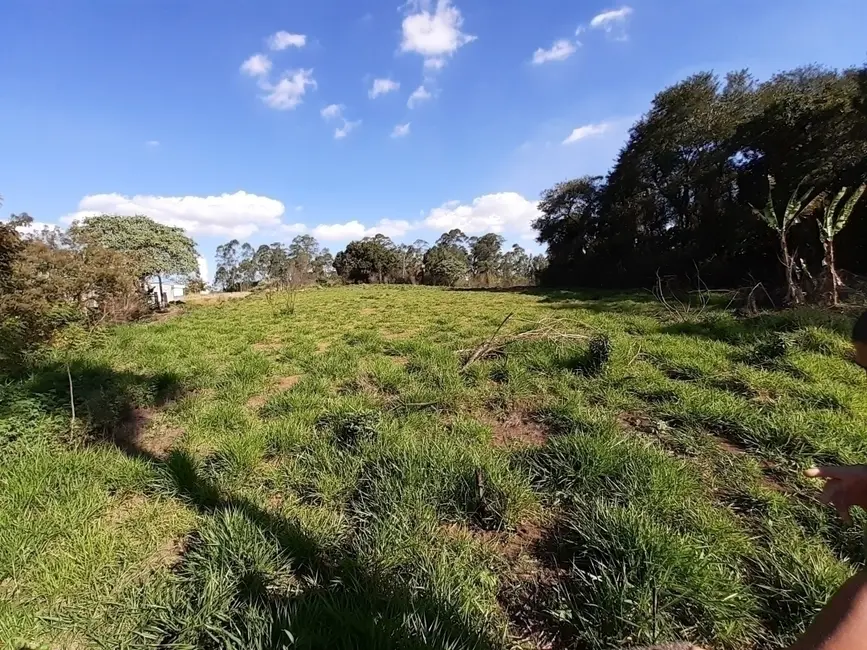 Foto 2 de Terreno / Lote à venda, 18000m2 em Laranja Azeda, Aruja - SP